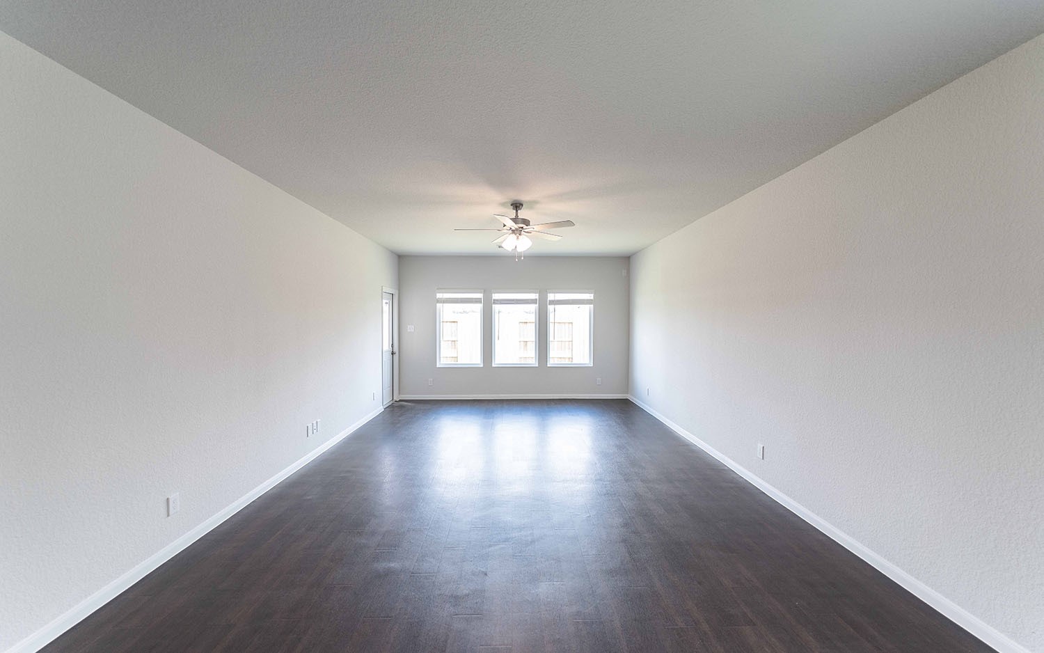4315 Maple Root Lane Pinehurst, TX 77362 - Photo 10 of 19