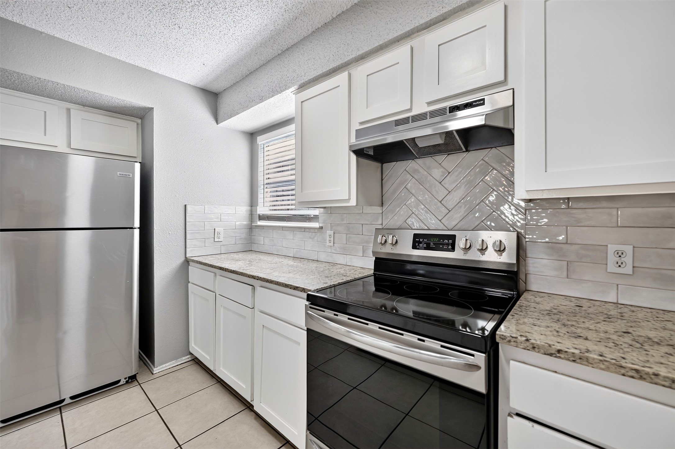 1207 Eleanor Street, Unit A Austin, TX 78721 - Photo 7 of 18 Gallery Image 7