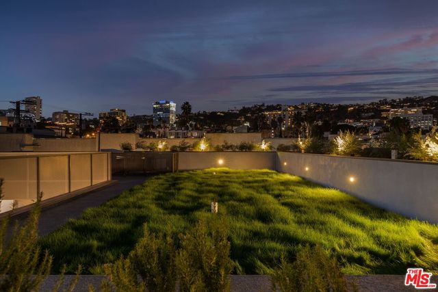 a view of a fountain