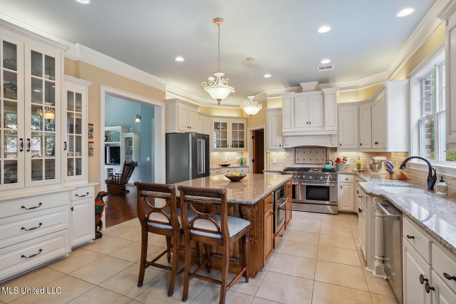 170 Richardson Road Ridgeland, MS 39157 - Photo 11 of 29 Kitchen