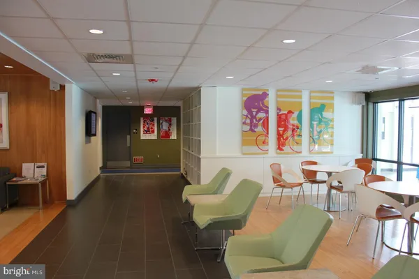 $2,950 | 20930 Valley Forge Circle, Unit 930, King of Prussia, PA 19406