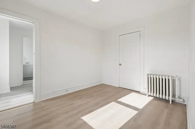 $1,650 | 66 North Washington Avenue, Unit 2, Bergenfield, NJ 07621