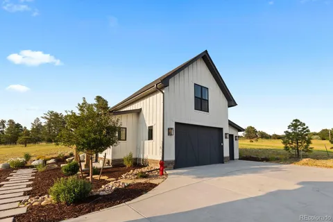 a view of a terrace with a outdoor seating