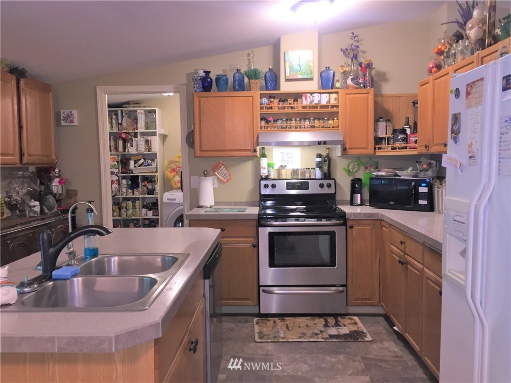 660 Bond Road Castle Rock, WA 98611 - Photo 14 of 22