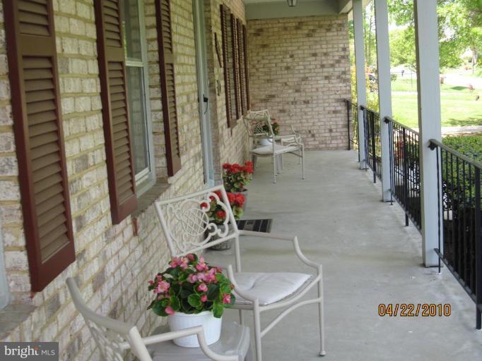 6713 Robinia Road Camp Springs, MD 20748 - Photo 3 of 30 FRONT PORCH