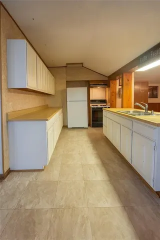 $75,000 | 1103 West Mill Street, Butler, MO 64730