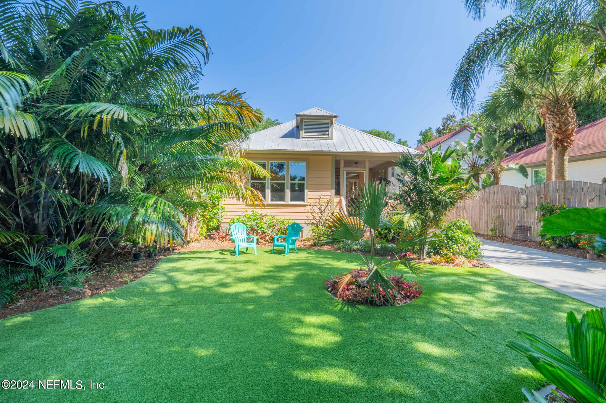 21 B Casanova Road St. Augustine, FL 32080 - Photo 37 of 57 Astroturf Backyard