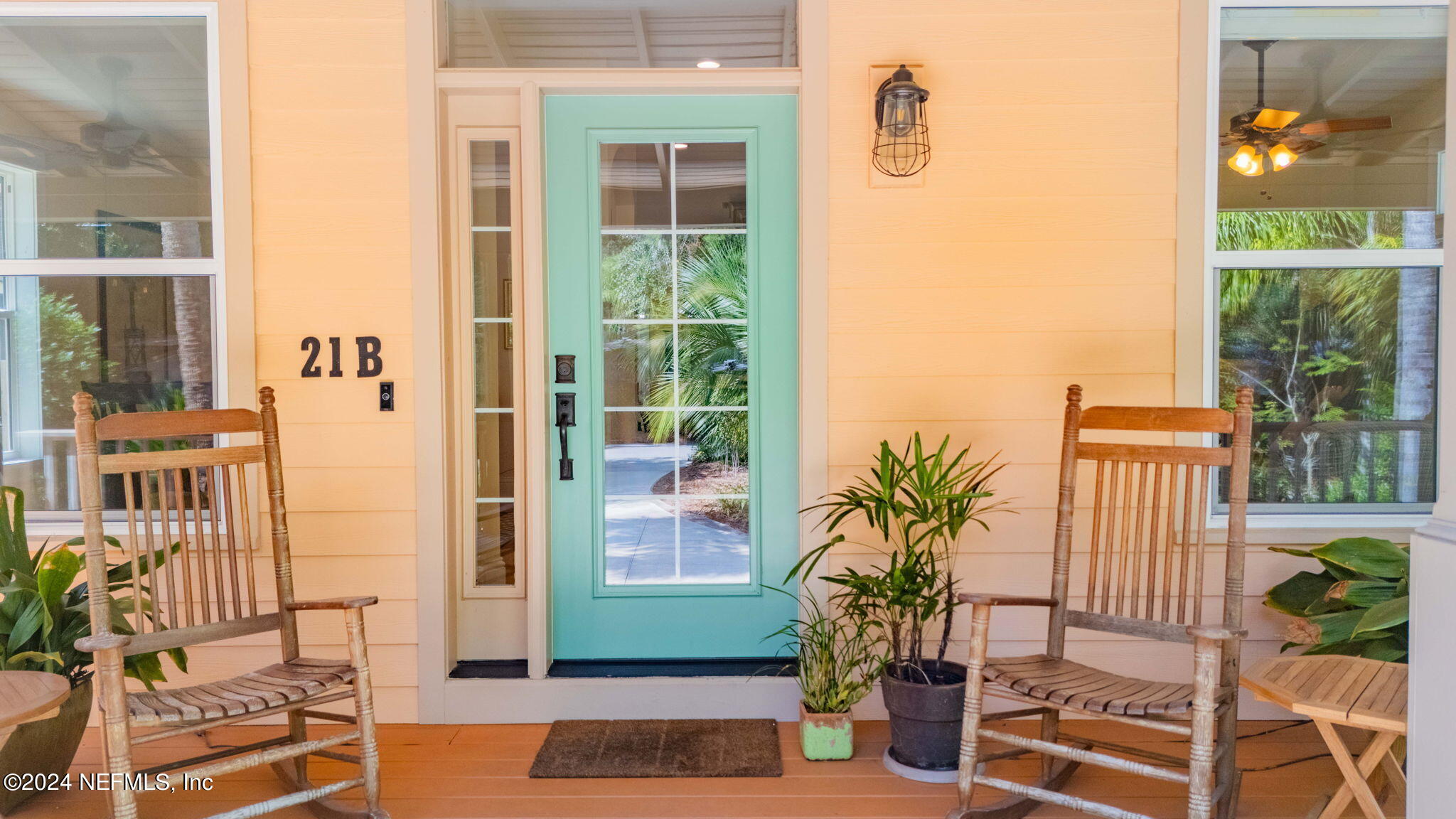 21 B Casanova Road St. Augustine, FL 32080 - Photo 4 of 57 Entryway