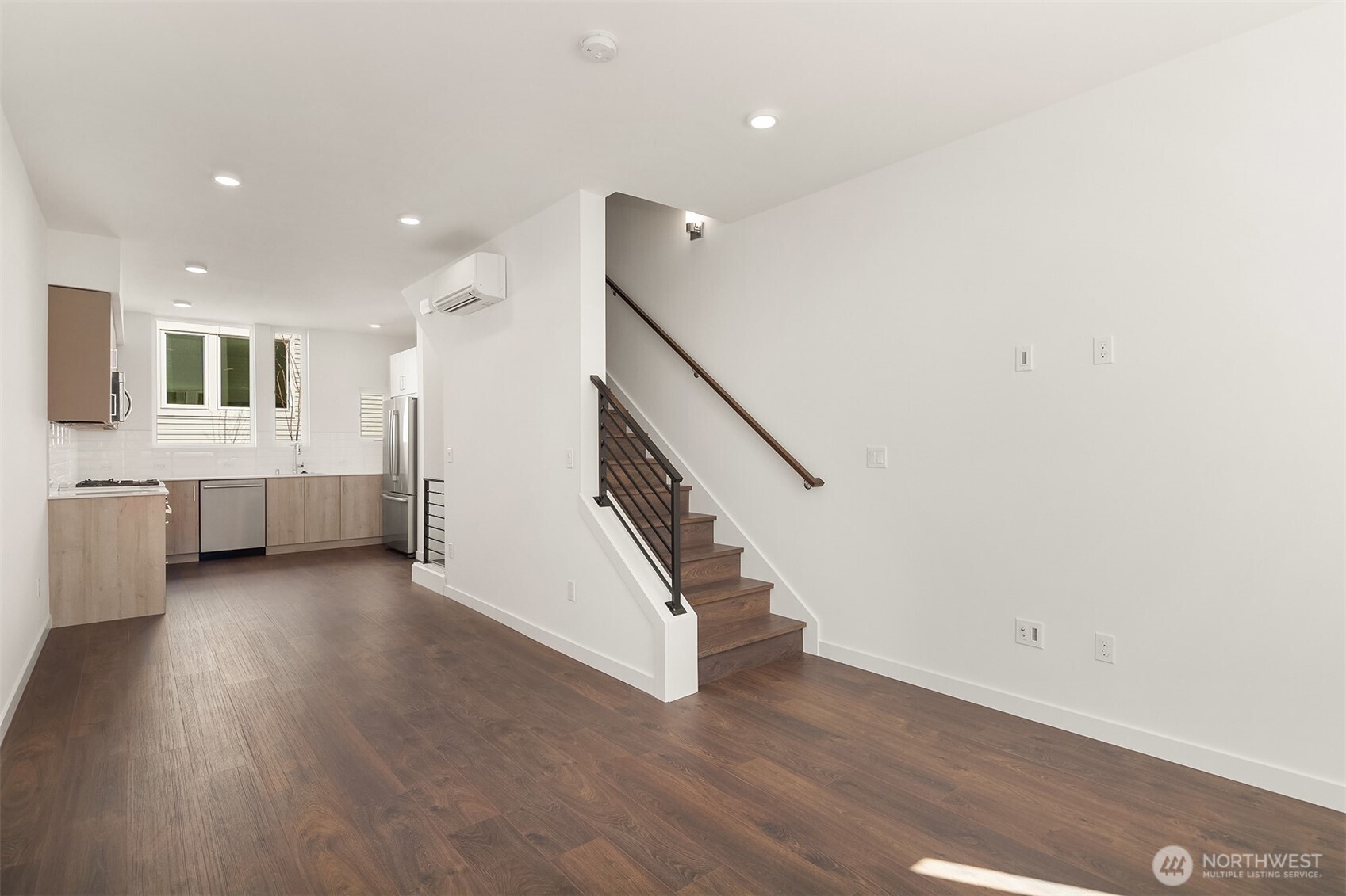 1334 East Spring Street Seattle, WA 98122 - Photo 10 of 18