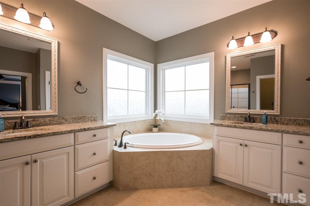 4008 Periwinkle Blue Lane Raleigh, NC 27612 - Photo 16 of 22