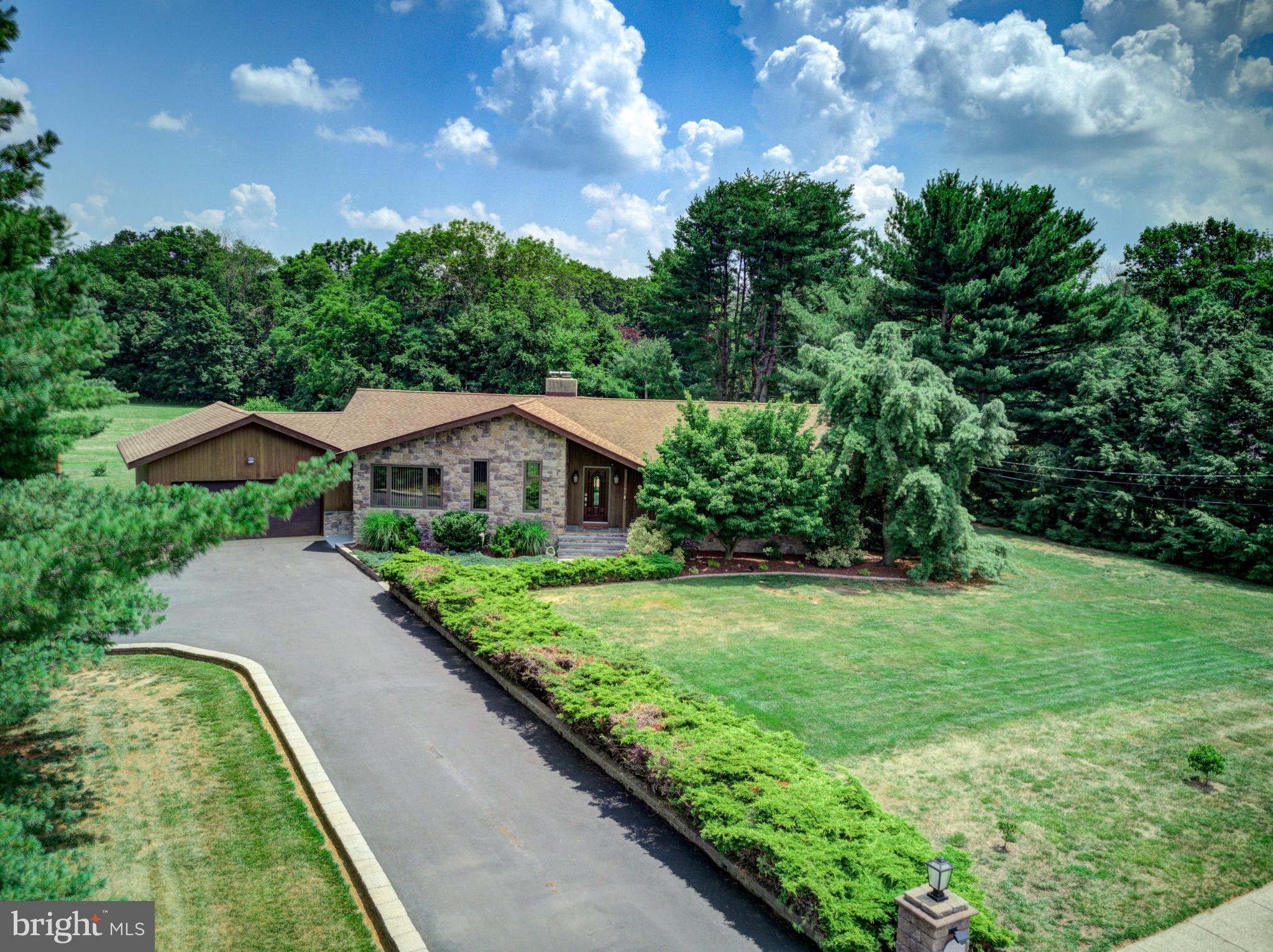 27 Iron Bridge Road Hamilton, NJ 08620 - Photo 46 of 50