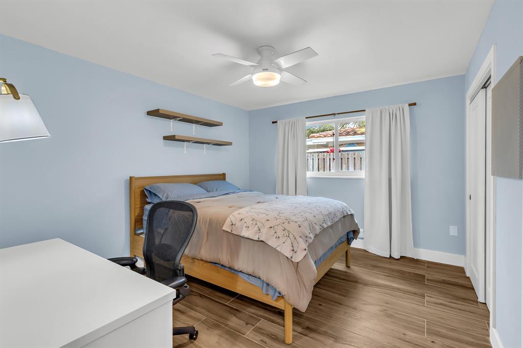 2921 Northeast 53rd Street Lighthouse Point, FL 33064 - Photo 12 of 28