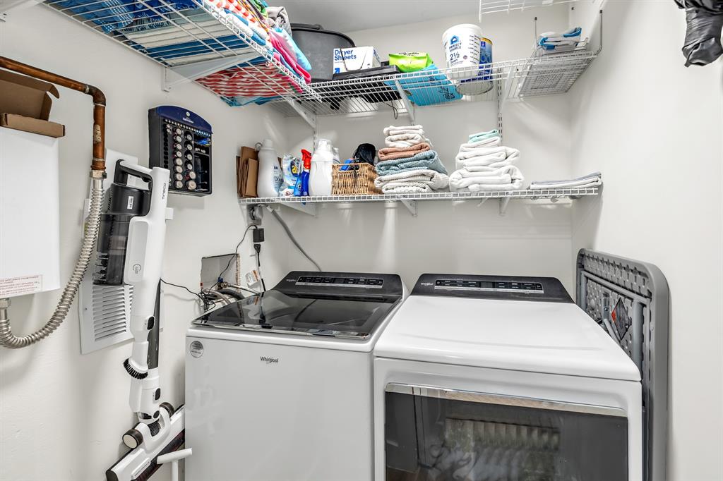 2921 Northeast 53rd Street Lighthouse Point, FL 33064 - Photo 16 of 28