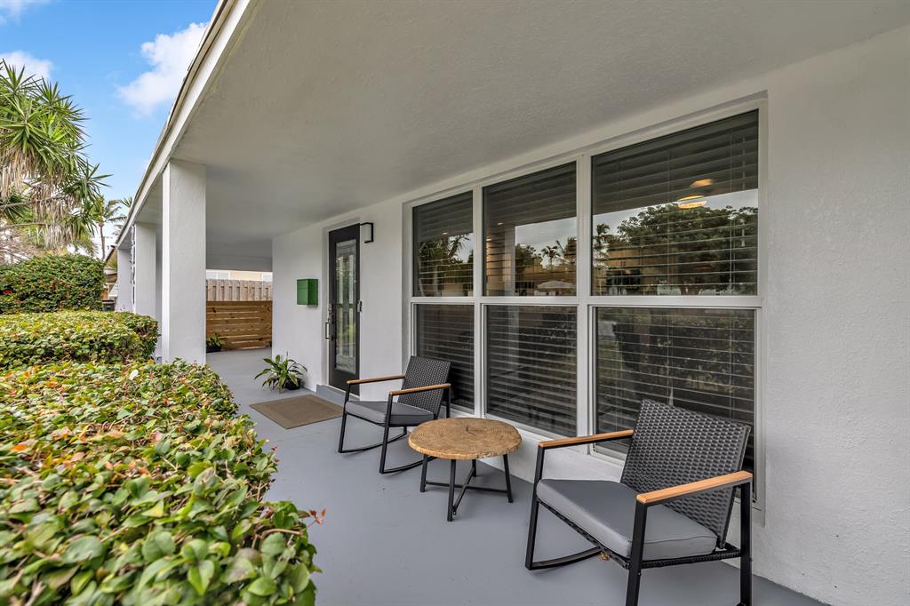 2921 Northeast 53rd Street Lighthouse Point, FL 33064 - Photo 20 of 28