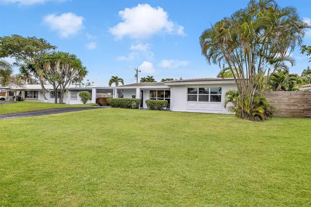 $825,000 | 2921 Northeast 53rd Street, Lighthouse Point, FL 33064