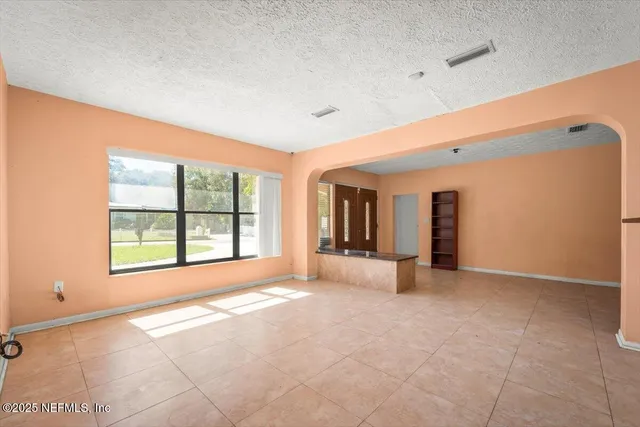 $420,000 | 1645 Forest Hills Road, Jacksonville, FL 32208