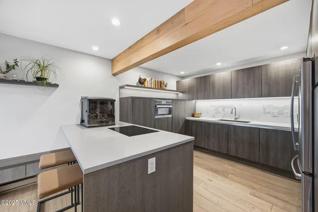 $2,095,000 | 2308 Garmisch Drive, Unit 15D, Vail, CO 81657