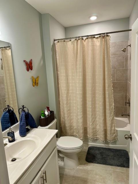 513 Forest Lane Canton, GA 30114 - Photo 10 of 78 a bathroom with a sink a toilet and shower