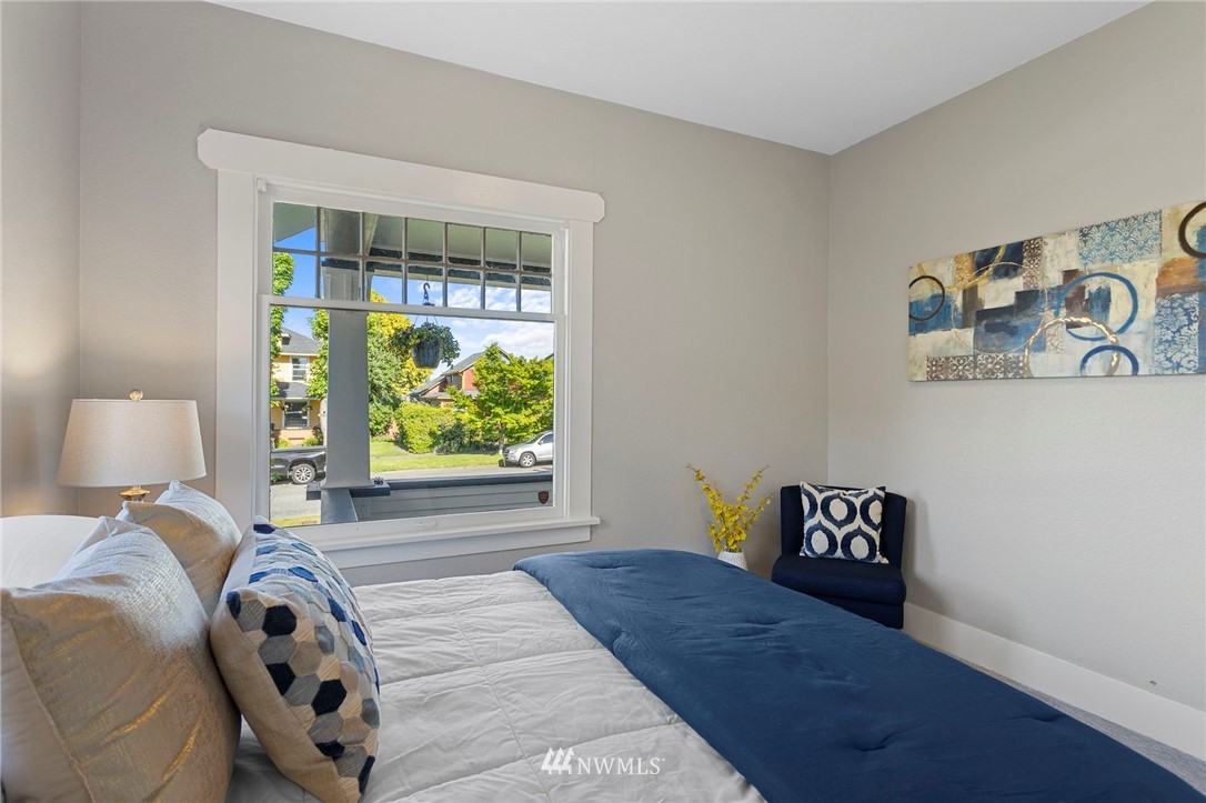 2022 Virginia Avenue Everett, WA 98201 - Photo 15 of 29