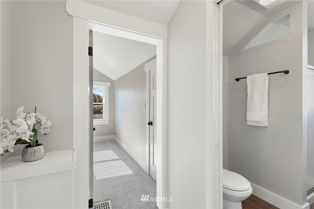 2022 Virginia Avenue Everett, WA 98201 - Photo 25 of 29