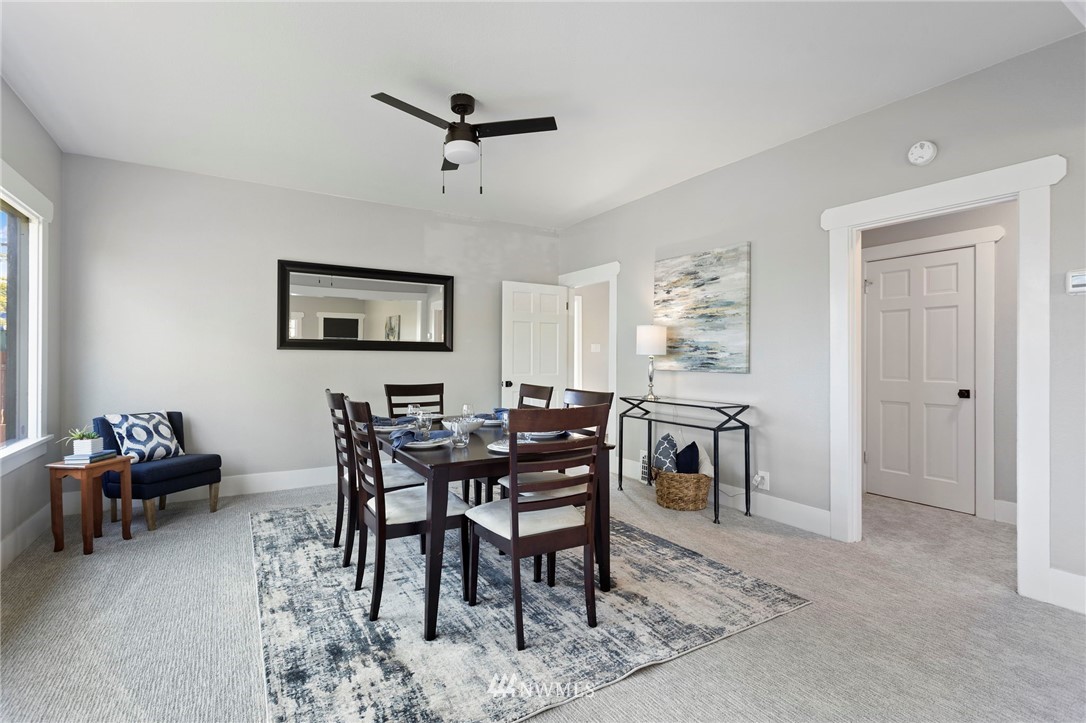 2022 Virginia Avenue Everett, WA 98201 - Photo 6 of 29