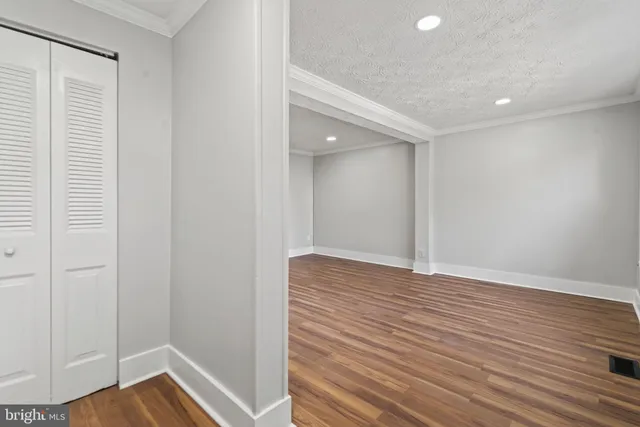 $530,000 | 8336 Claremont Woods Drive, Alexandria, VA 22309