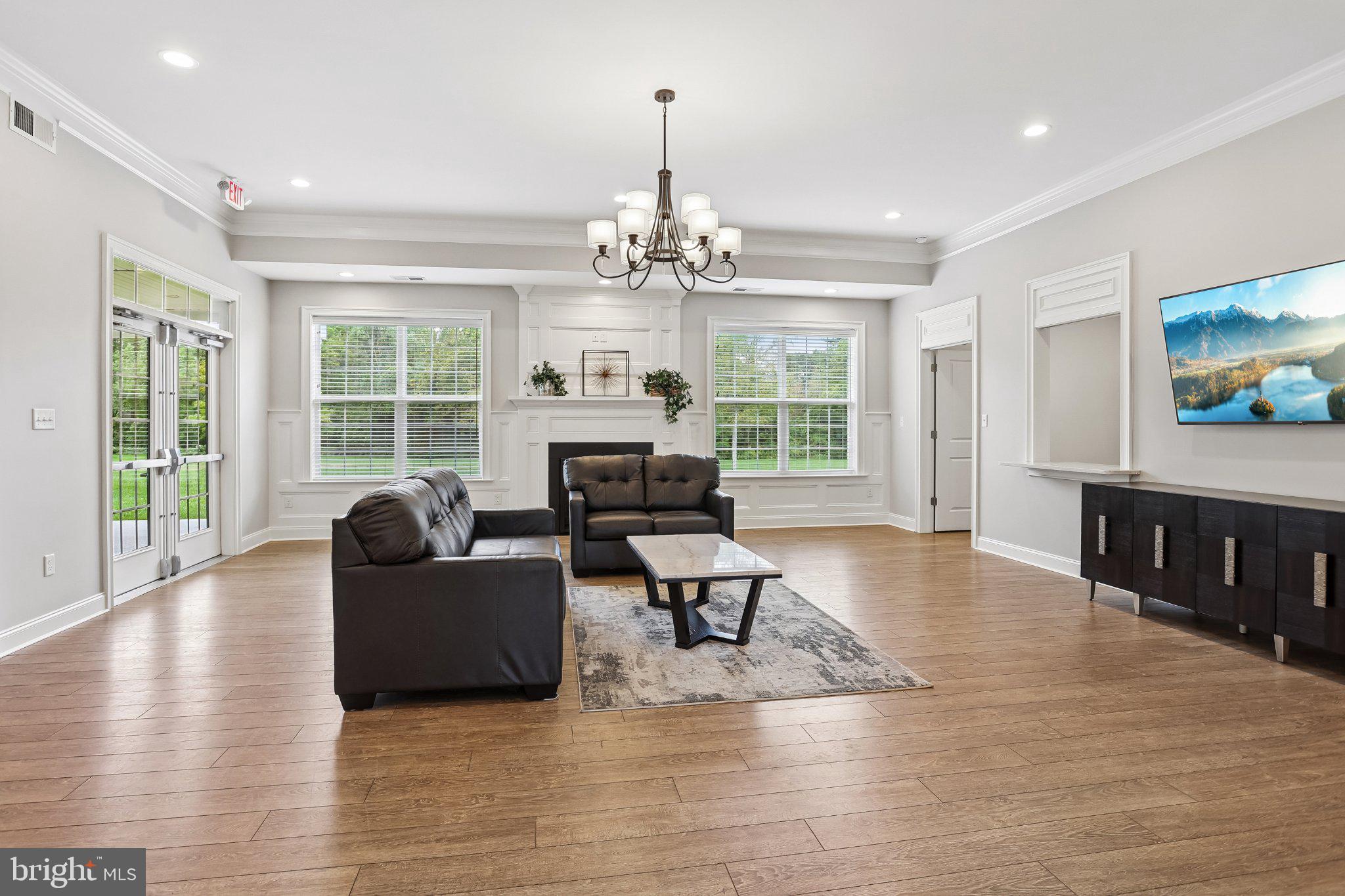215 Parish Road Levittown, PA 19054 - Photo 42 of 53 Gallery Image 42