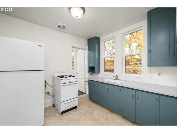 $995,000 | 527 Monroe Street, Eugene, OR 97402