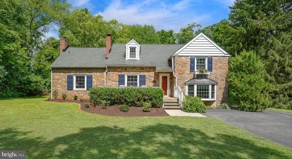 $875,000 | 213 North Fairfield Road, Devon, PA 19333