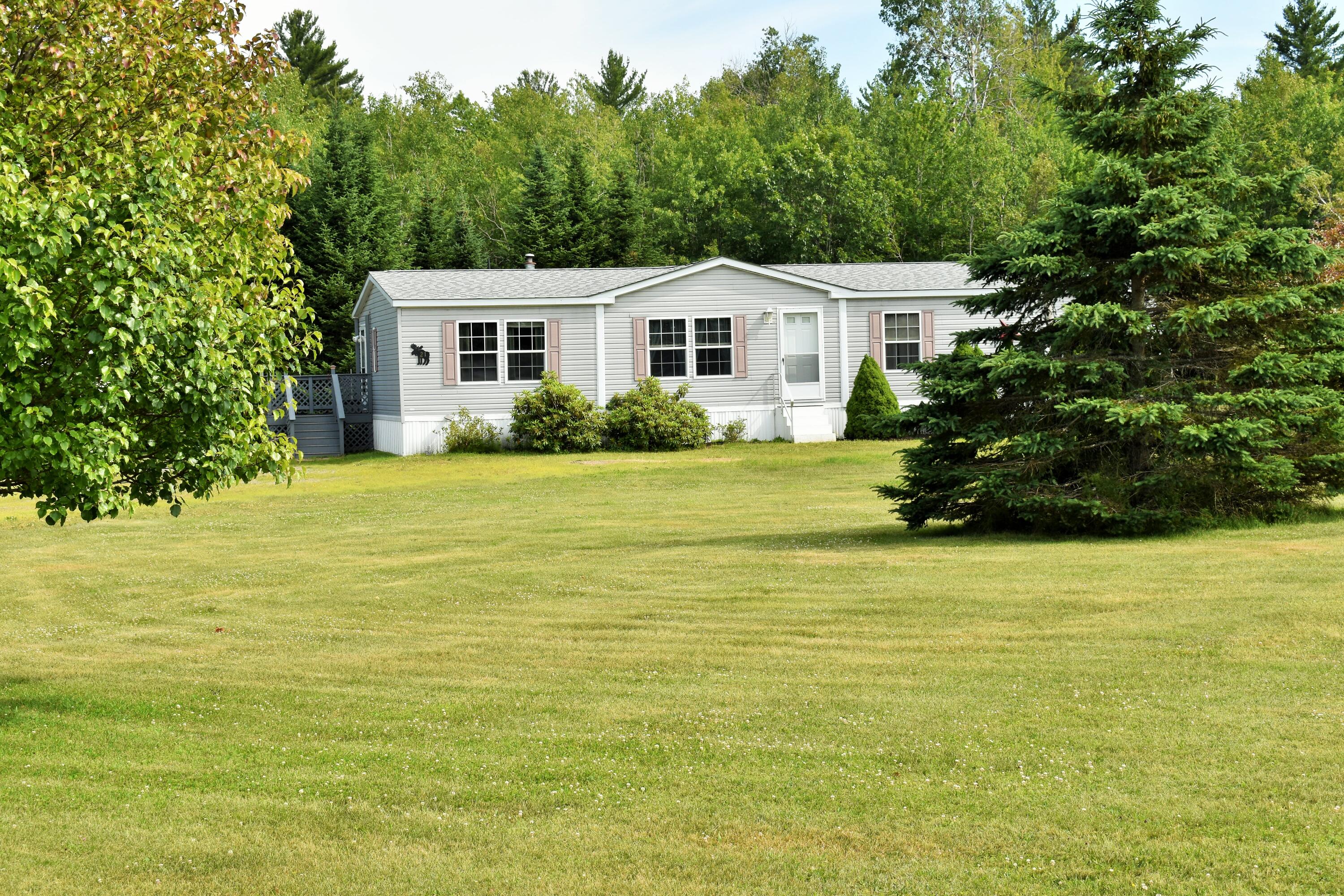 21 South Cooley Road St. Albans, ME 04971 - Photo 3 of 49 3