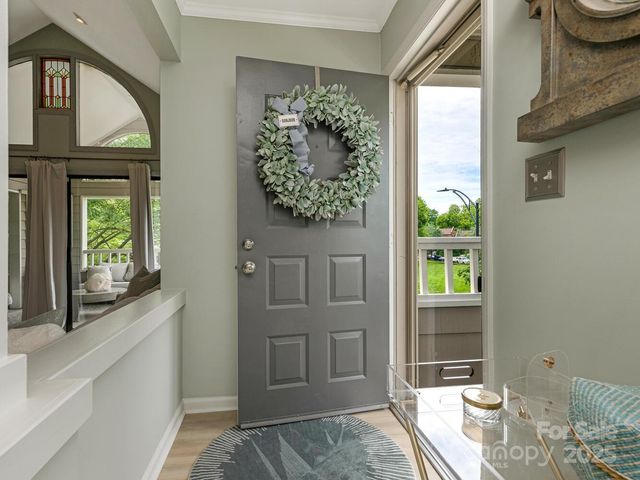 $350,000 | 212 West 10th Street, Unit 3, Charlotte, NC 28202