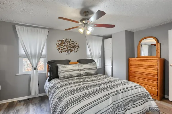 a bathroom with a toilet