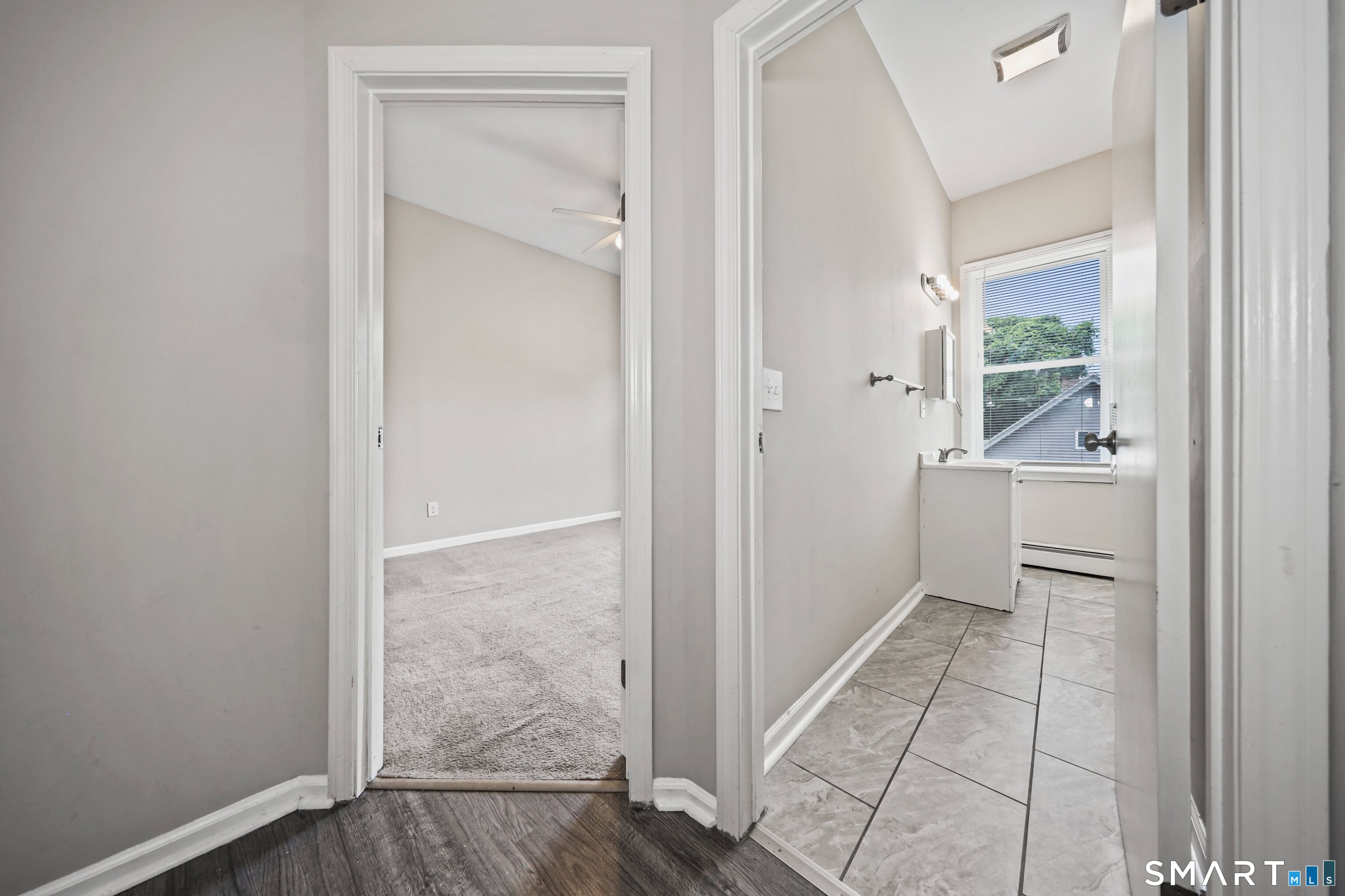 21 Hawkins Street, Unit 3 Derby, CT 06418 - Photo 13 of 27