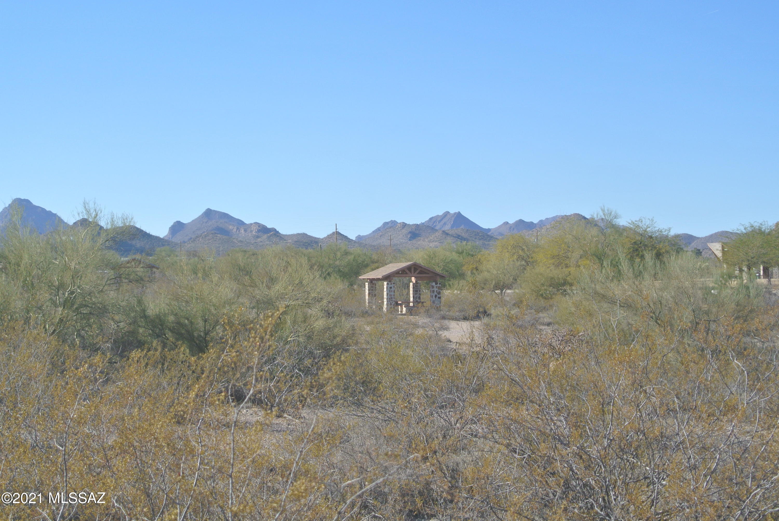 3524 South Mission Road, Unit 5 Tucson, AZ 85713 - Photo 18 of 19 a view of a mountain