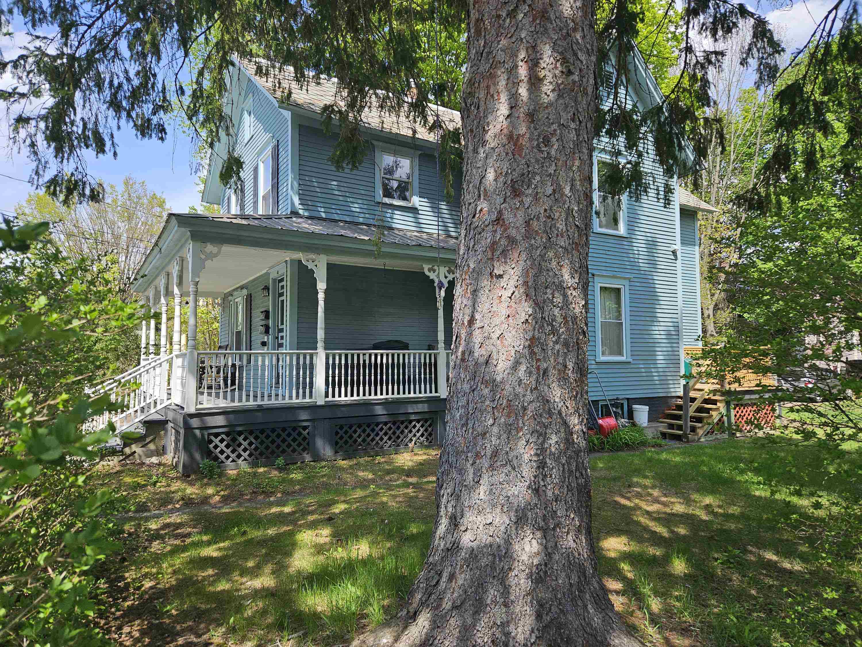 48 Pleasant Street Brattleboro, VT 05301 - Photo 3 of 6