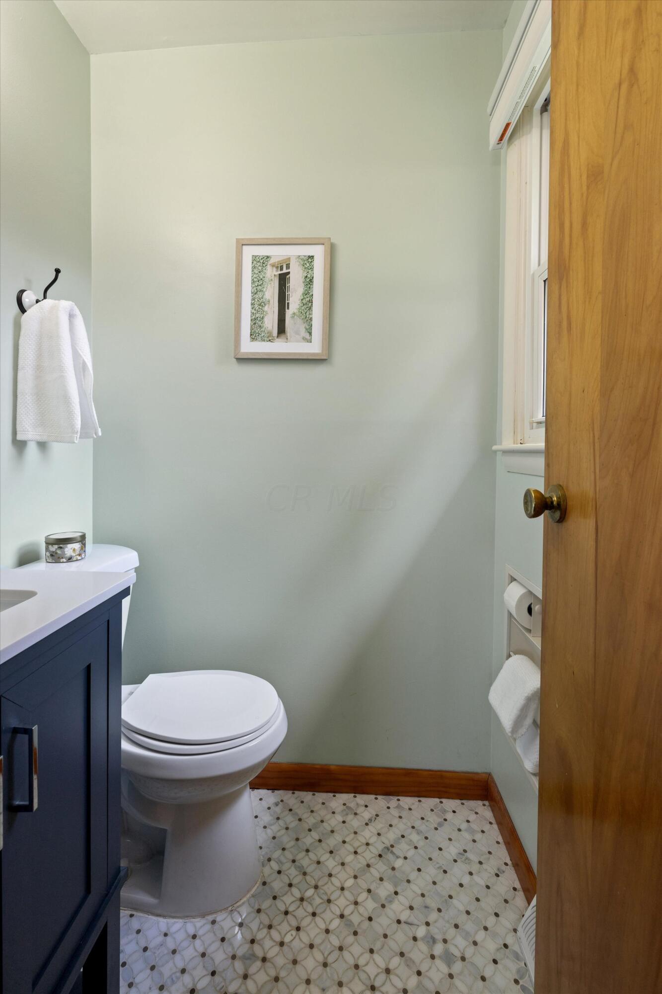 2678 Edgevale Road Upper Arlington, OH 43221 - Photo 17 of 49 17-511A3700