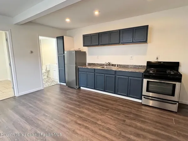 $1,450 | 34 North Street, Unit 1, Catskill, NY 12414