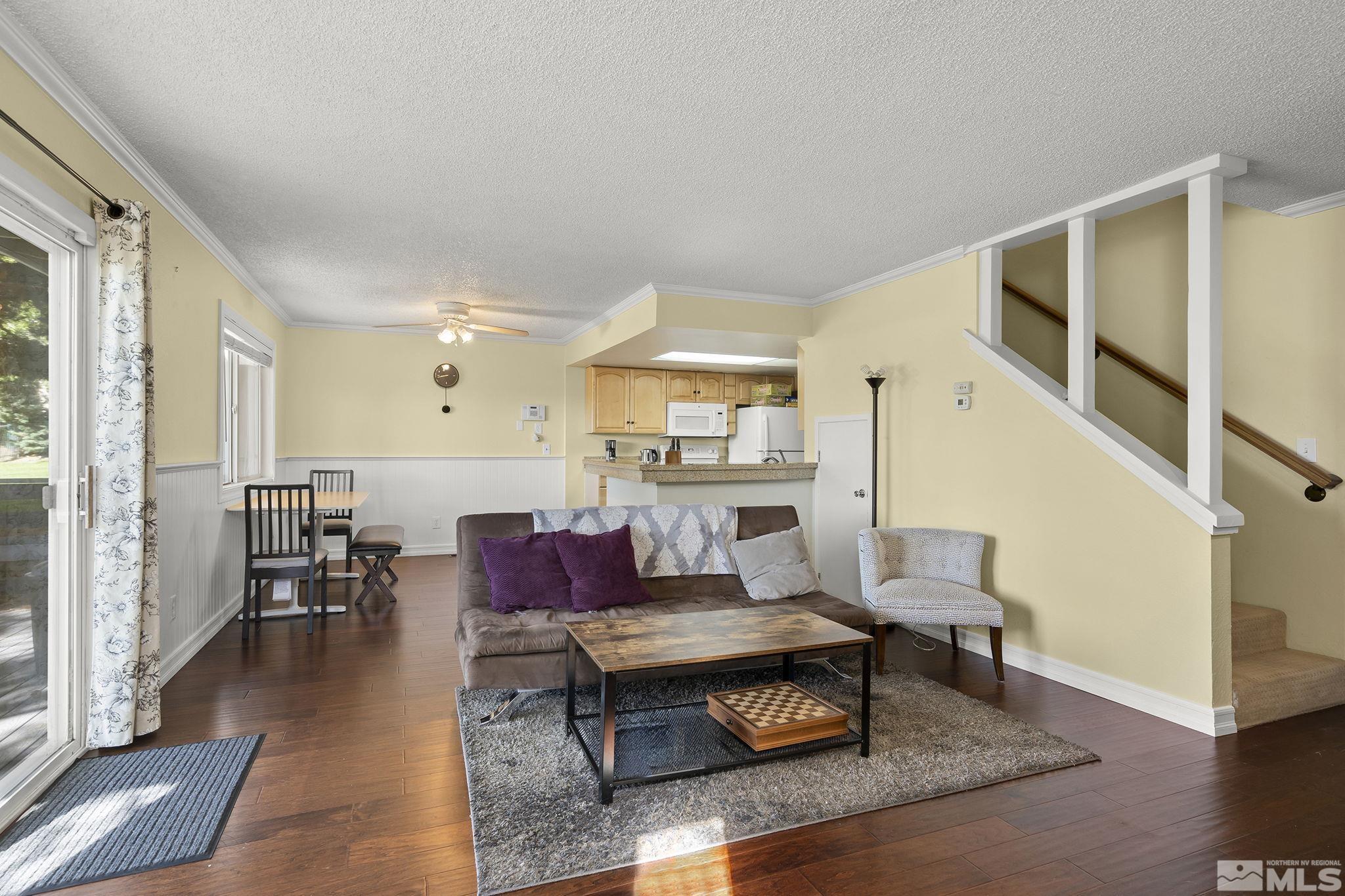 3530 Balboa Drive Reno, NV 89503 - Photo 3 of 18 Photo 3