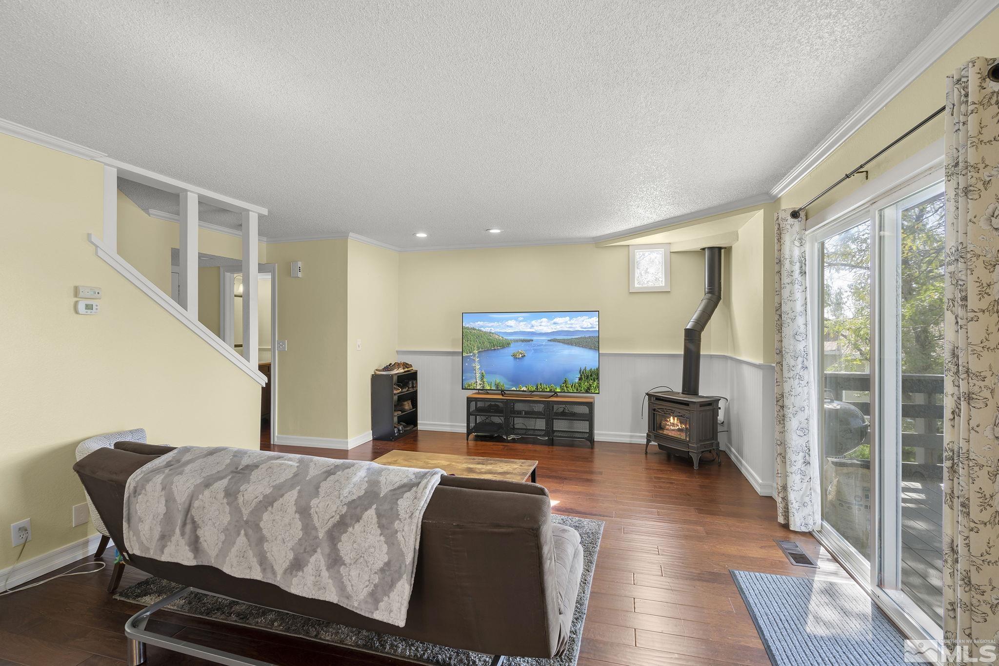 3530 Balboa Drive Reno, NV 89503 - Photo 4 of 18 Photo 4