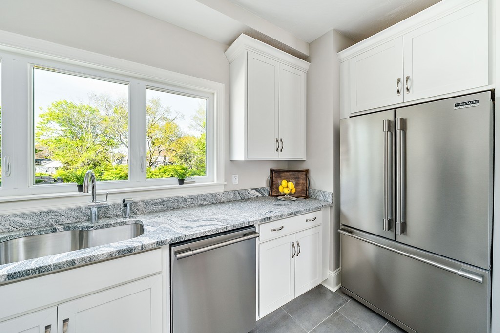 124 High Street, Unit 2 Wareham, MA 02571 - Photo 17 of 27