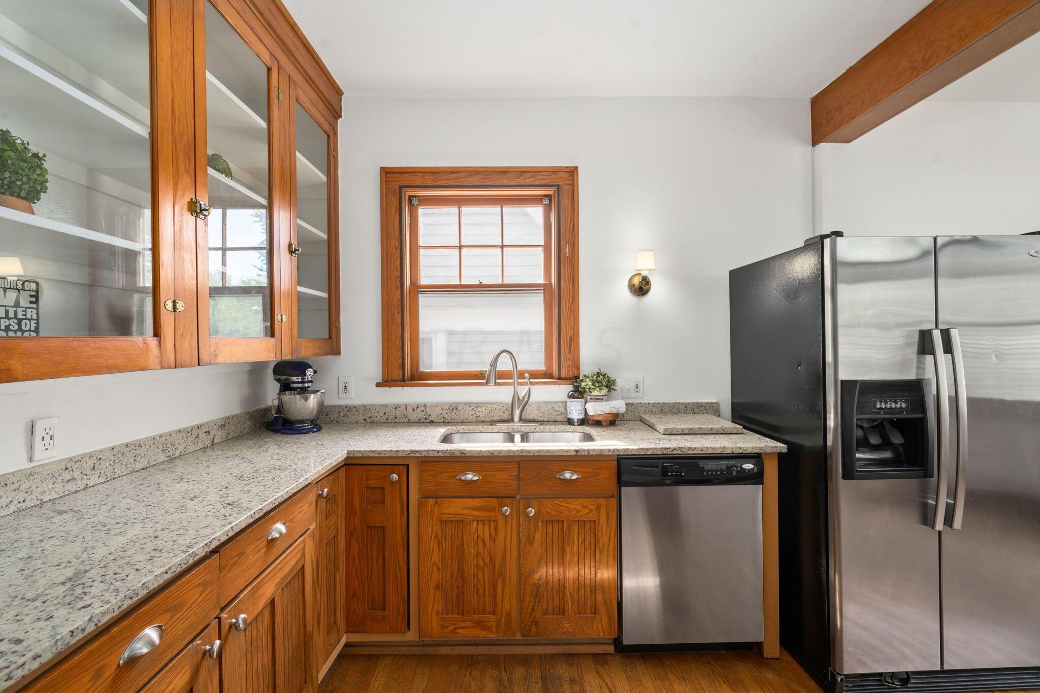 186 Tibet Road Columbus, OH 43202 - Photo 23 of 56 23-web-or-mls-DSC07203