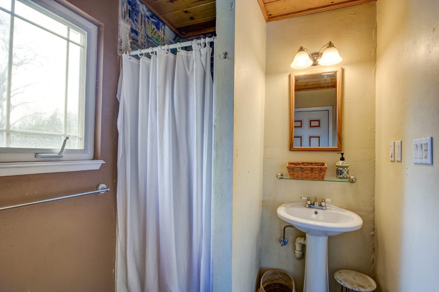 22004 Parrotts Ferry Road Sonora, CA 95370 - Photo 68 of 73