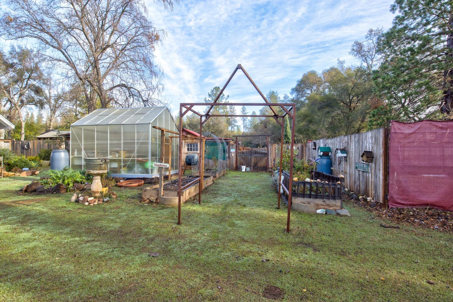 22004 Parrotts Ferry Road Sonora, CA 95370 - Photo 69 of 73