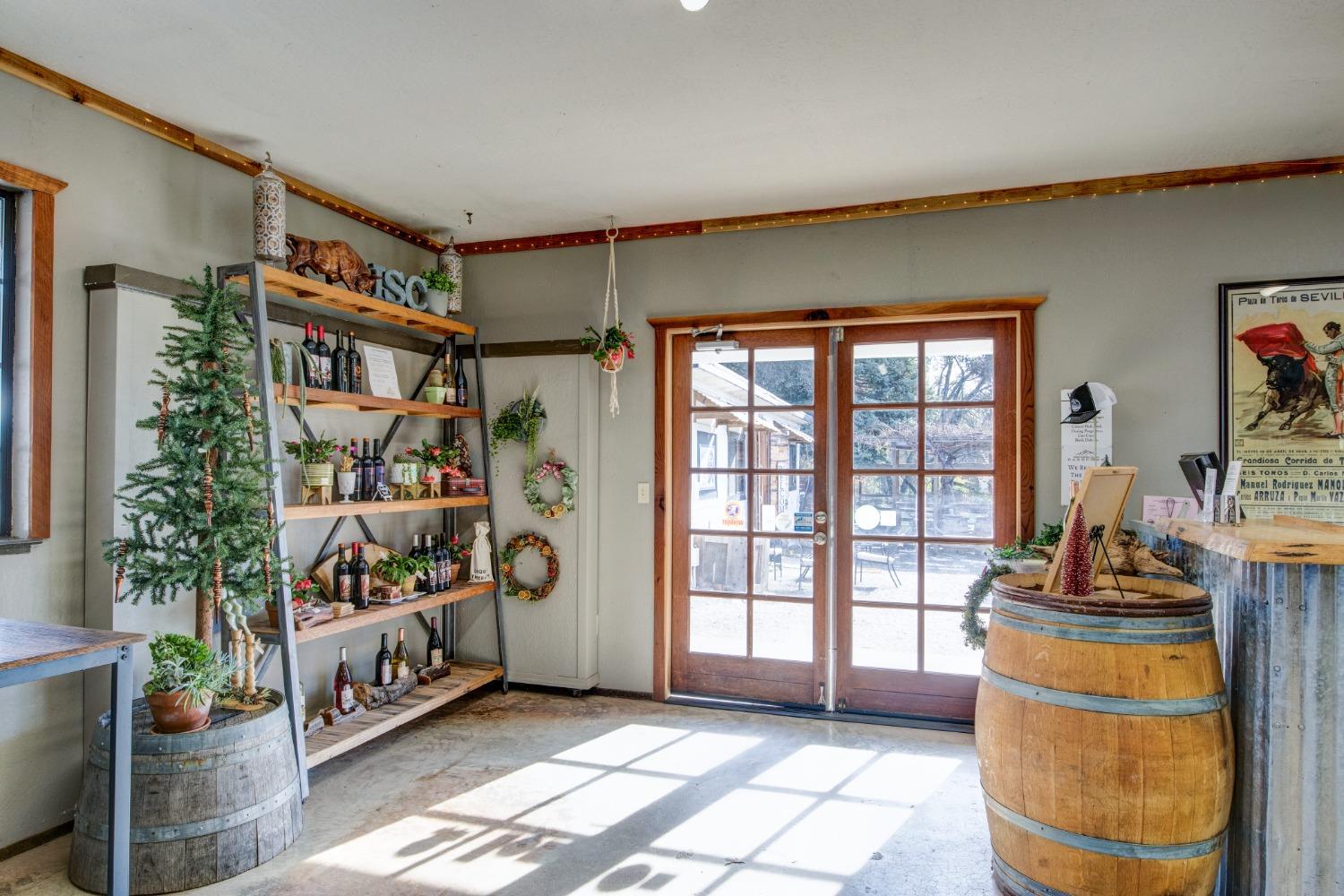 22004 Parrotts Ferry Road Sonora, CA 95370 - Photo 8 of 73