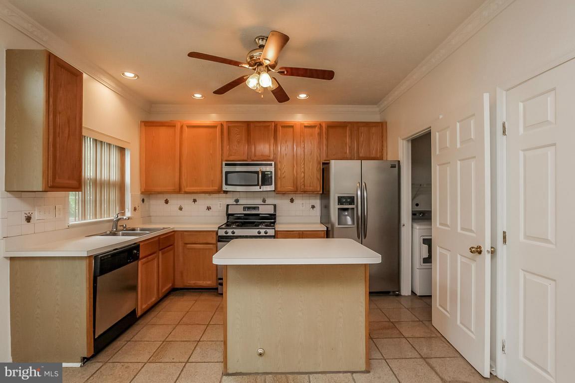 3213 Orient Fishtail Road Laurel, MD 20724 - Photo 6 of 30 Kitchen