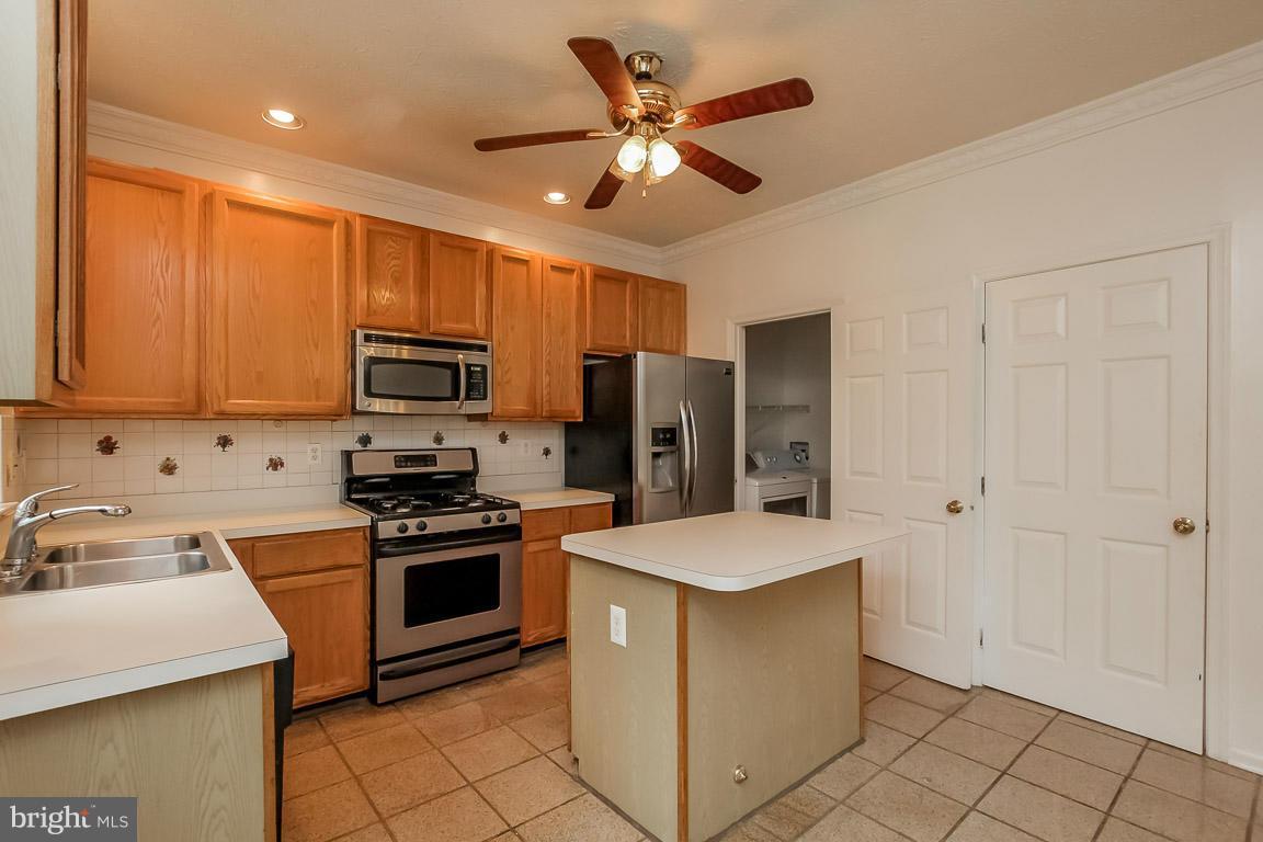 3213 Orient Fishtail Road Laurel, MD 20724 - Photo 10 of 30 Kitchen