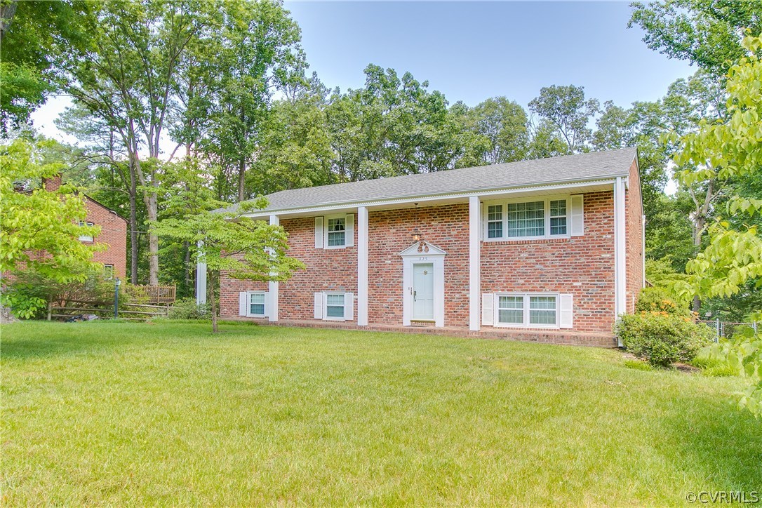 825 Ryder Road North Chesterfield, VA 23235 - Photo 1 of 38 Gallery Image 1