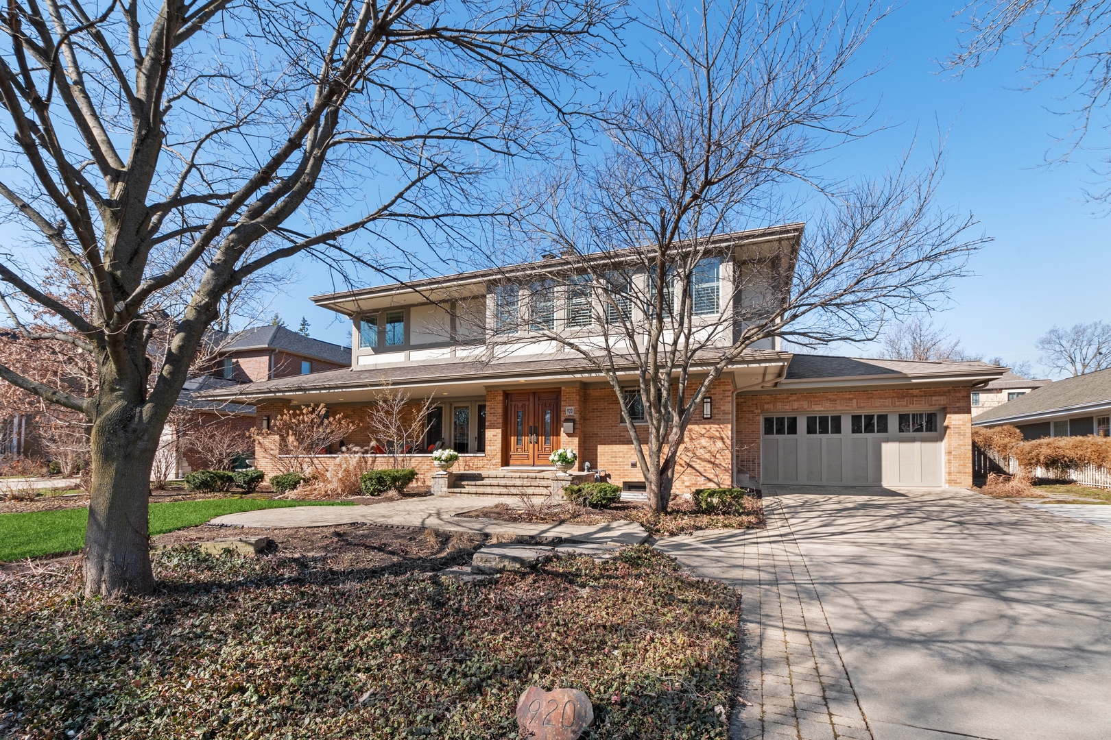 920 Kenton Road Deerfield, IL 60015 - Photo 1 of 31