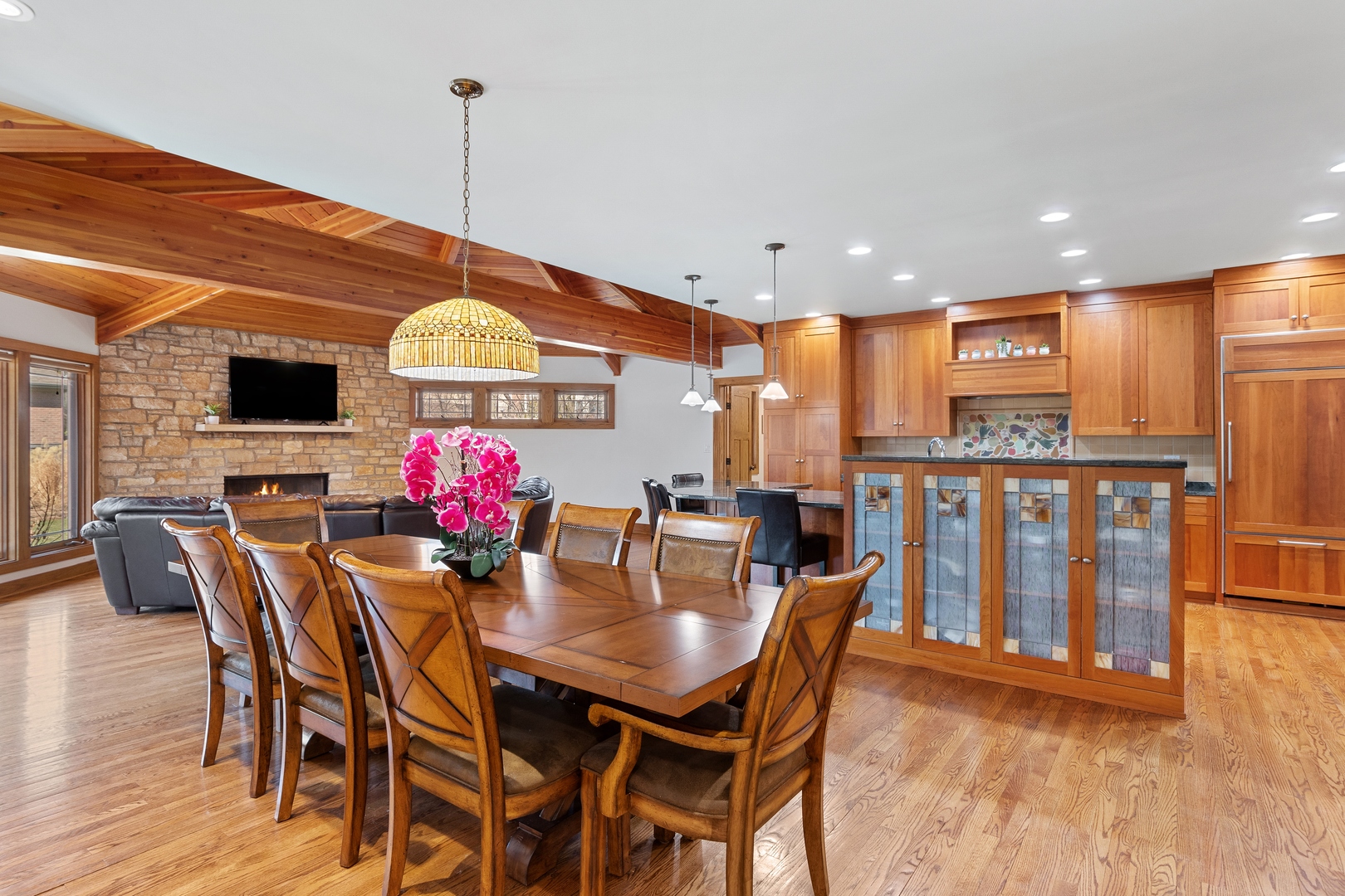920 Kenton Road Deerfield, IL 60015 - Photo 8 of 31