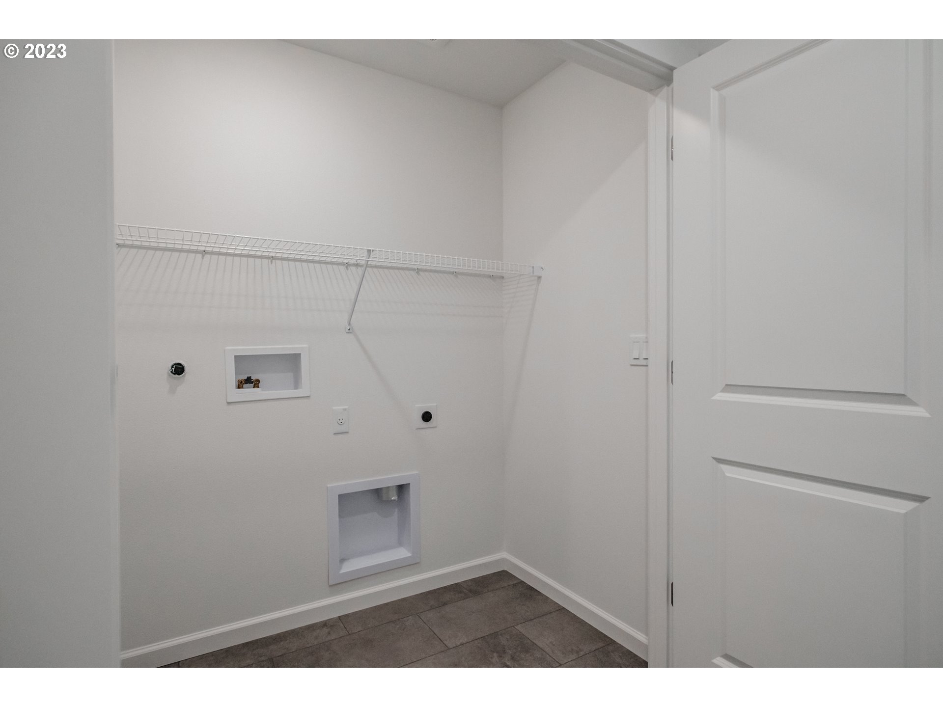 18210 Southwest Barrows Road Beaverton, OR 97007 - Photo 18 of 28 Gallery Image 18